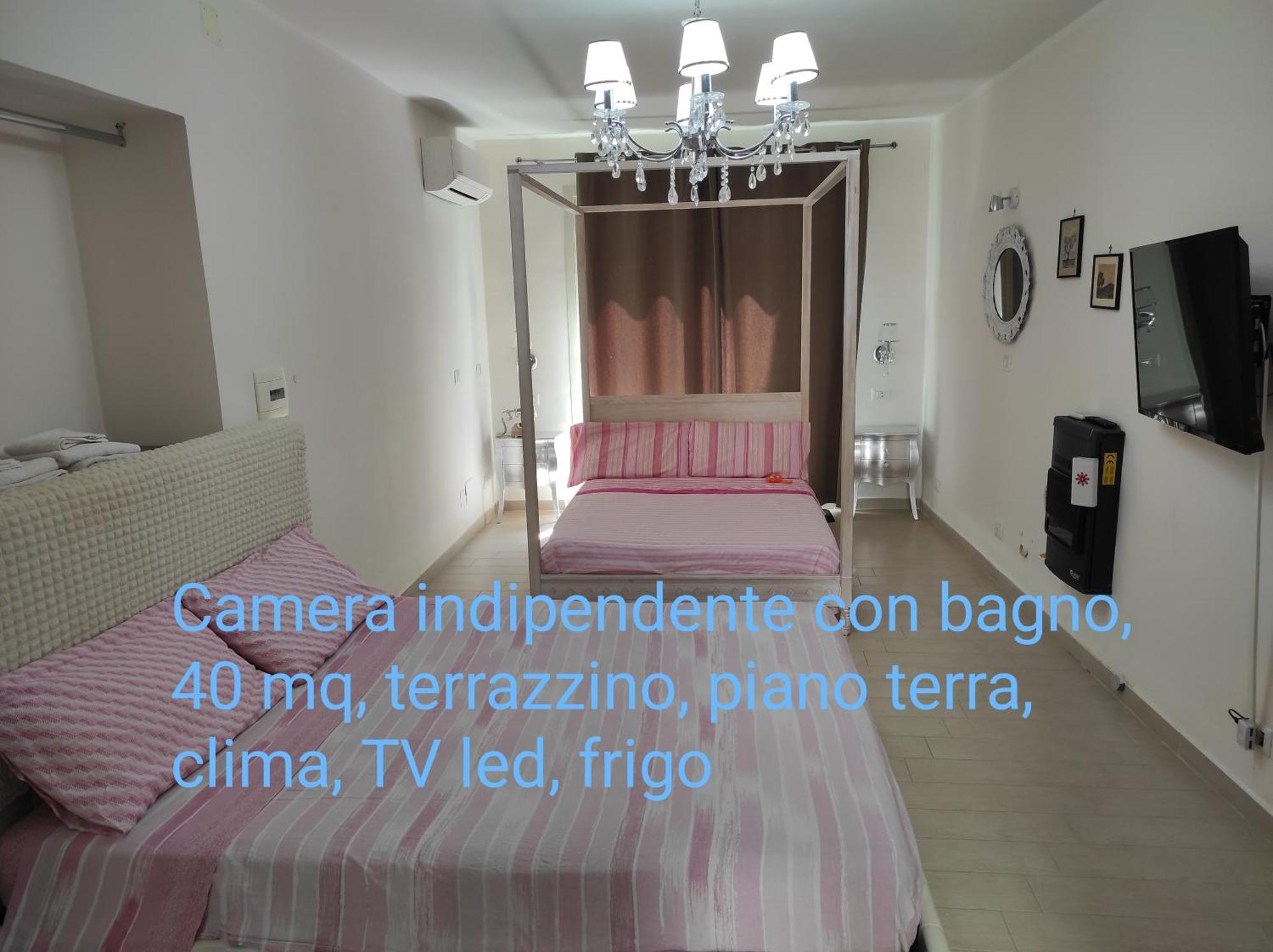 Affittacamere Silvagni Caserta Exterior photo